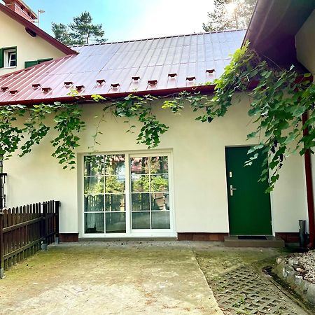 Sosnowy apartament Józefów Exterior foto